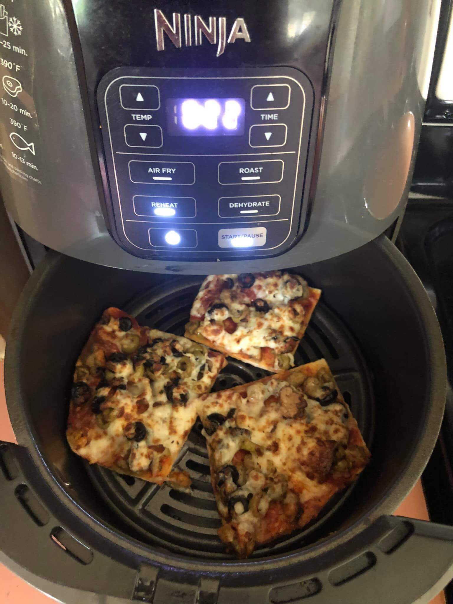 Easy way to reheat pizza in air fryer in just 3 mins Air Fryer Recipes